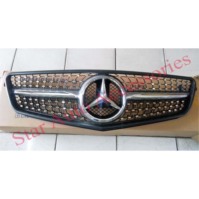 Grill Diamond Mercedes Benz W204 List Silver