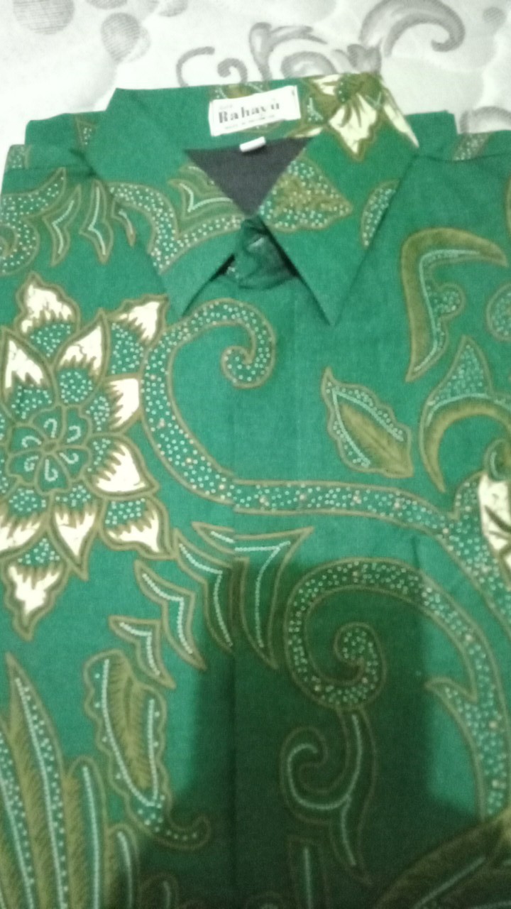 Bayusuta Hijau Kemeja Batik Pria Full Furing Bahan Katun Primisima