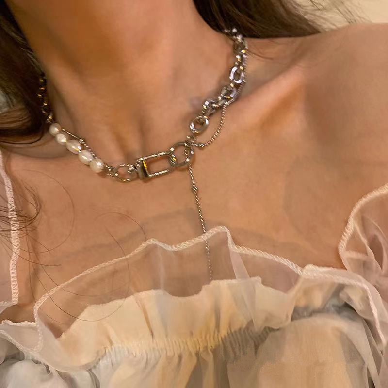 Kalung Choker Rantai Ganda Hias Mutiara Warna Silver Gaya Korea Untuk Wanita