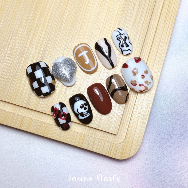 CUSTOM FAKE NAILS / PRESS ON NAILS / NCT NOMIN