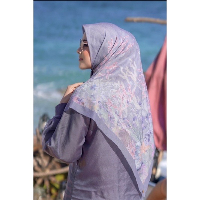 Buttonscarves Little mermaid series warna Lavender