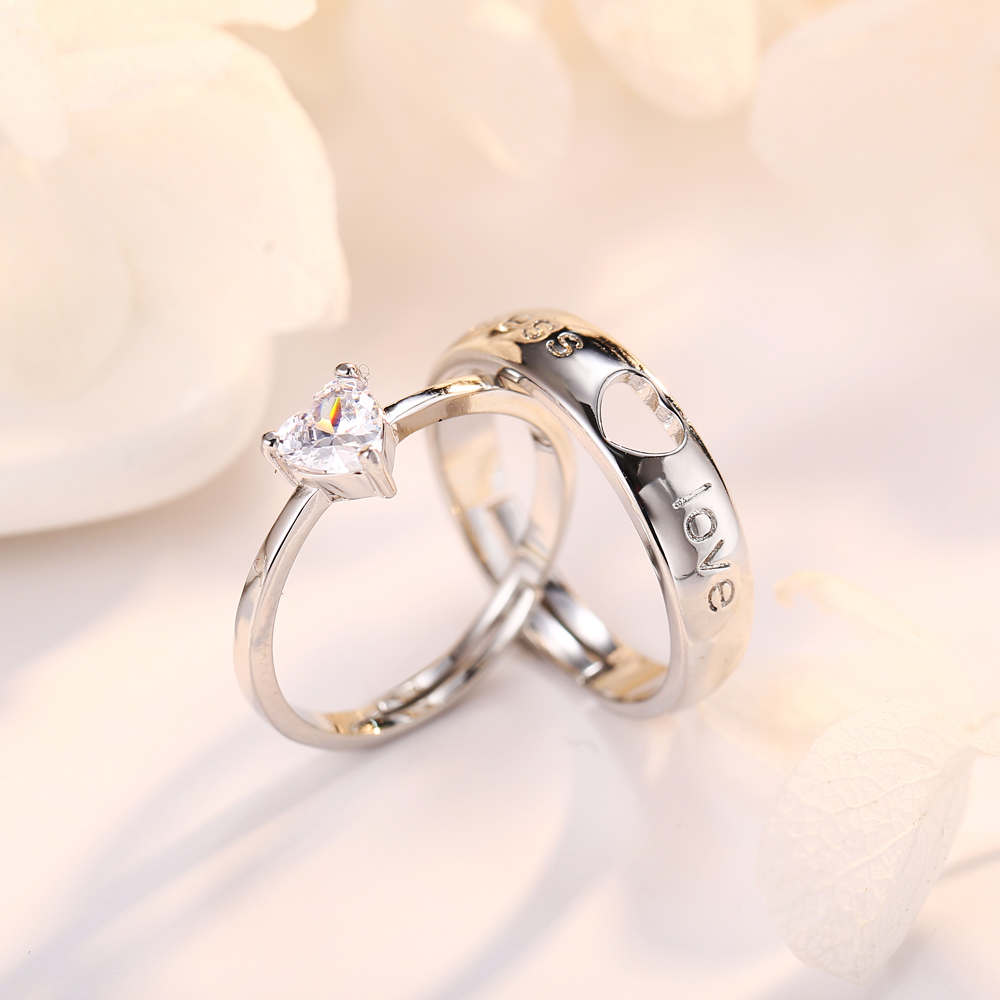 2pcs / Pasang Cincin Silver Hias Berlian Gaya Korea Untuk Pasangan