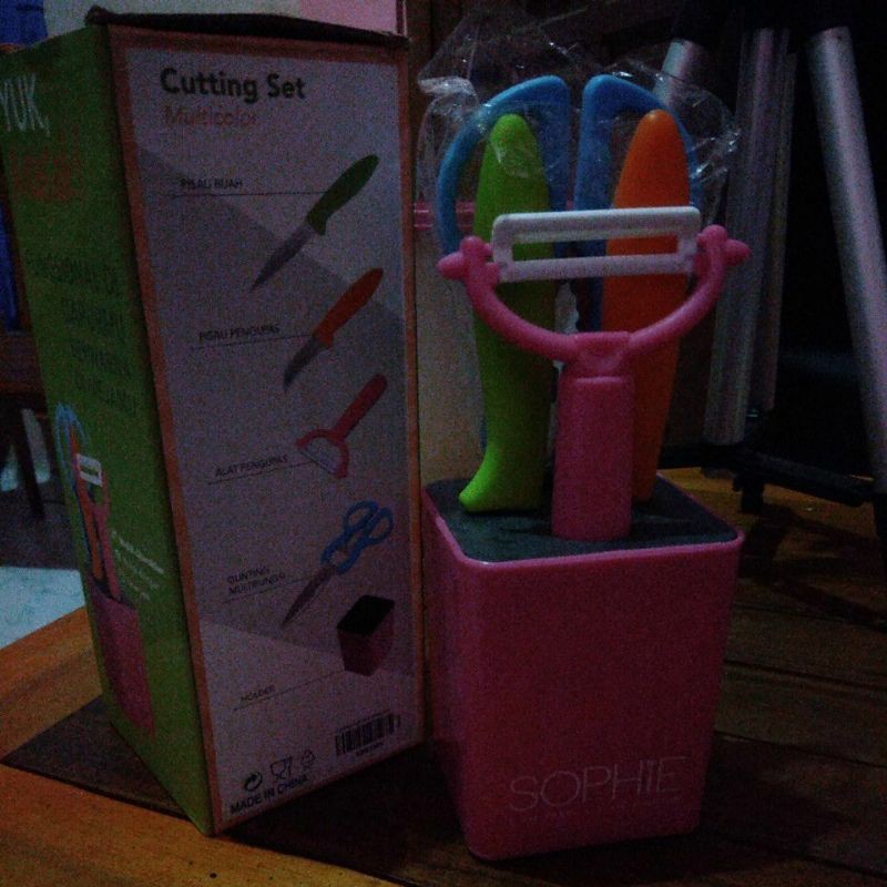 

CUTTING SET SHOPHIE