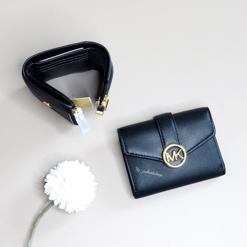 MK CARMEN BIFOLD SAFF BLACK