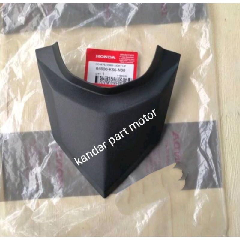 Cover tail tutup atas lampu stop sambungan body belakang sonic 150 R