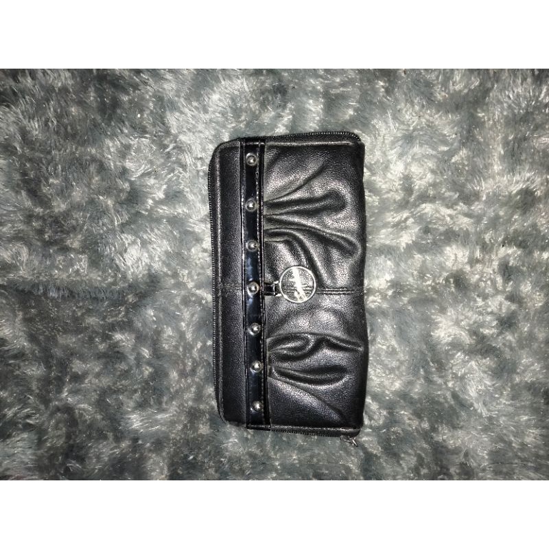 Preloved dompet hitam sophie paris