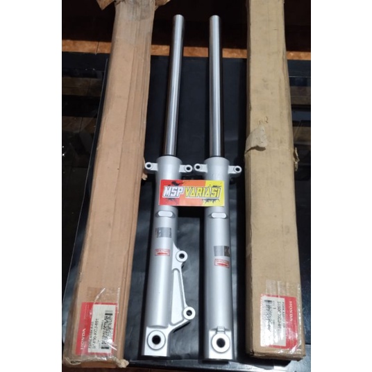 shockbreaker depan Assy Tiger 2000 Silver Kanan Kiri 51500 KCJ 691 dan 51400 KCJ 691