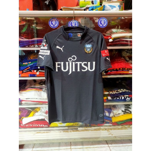 jersey bola Kawasaki Frontale goalkeeper 2014 second original