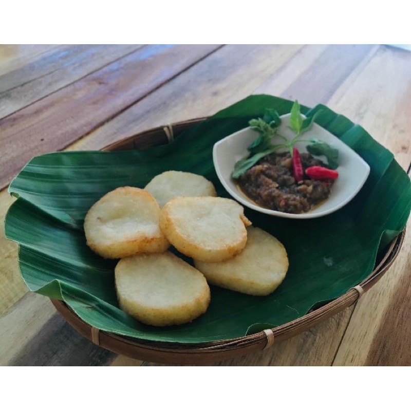 Uli/Ulen Ketan + Sambel Oncom (Bogga Saung Bandrek)