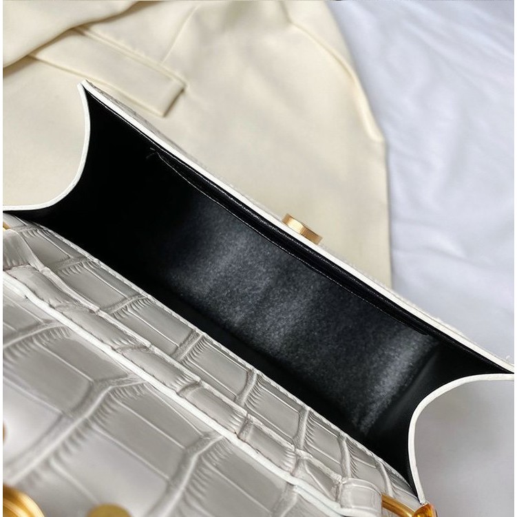 TFT AX9909 92628 AX628 B1742 E063 D01 (4 TAS BS 1 KG) Tas Selempang E063 Mini wanita tas import jakarta Best Seller