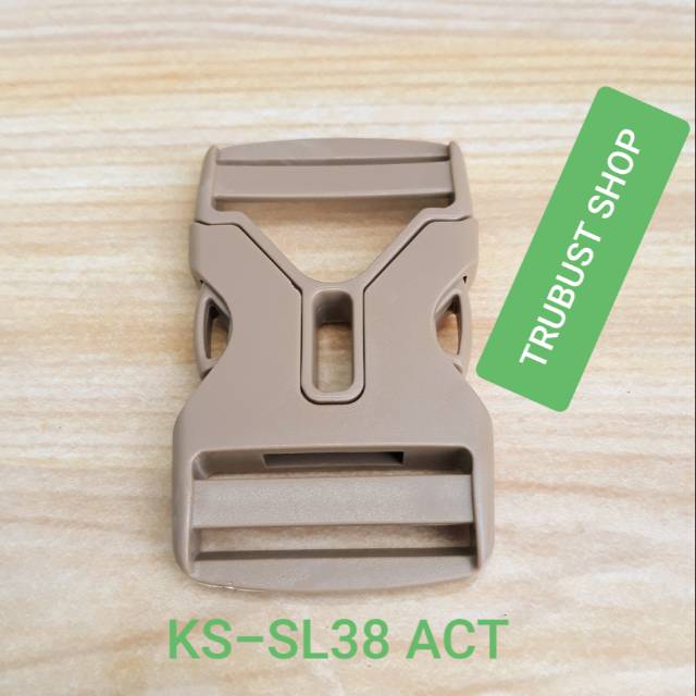 Kunci sodok buckle ukuran 3.8cm acetal warna kream