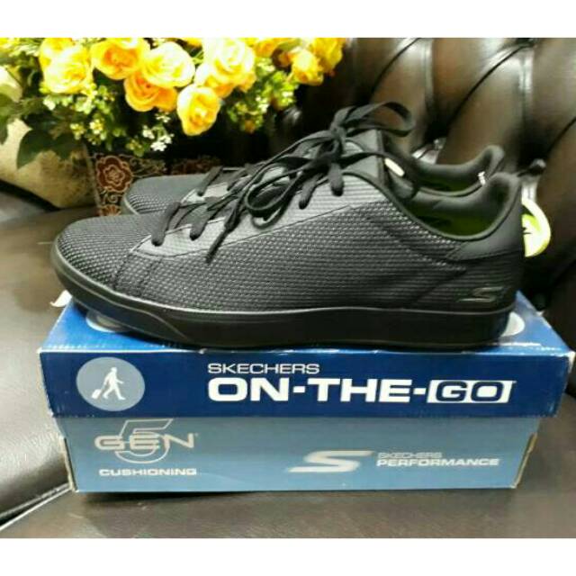 SKECHERS ON-THE-GO