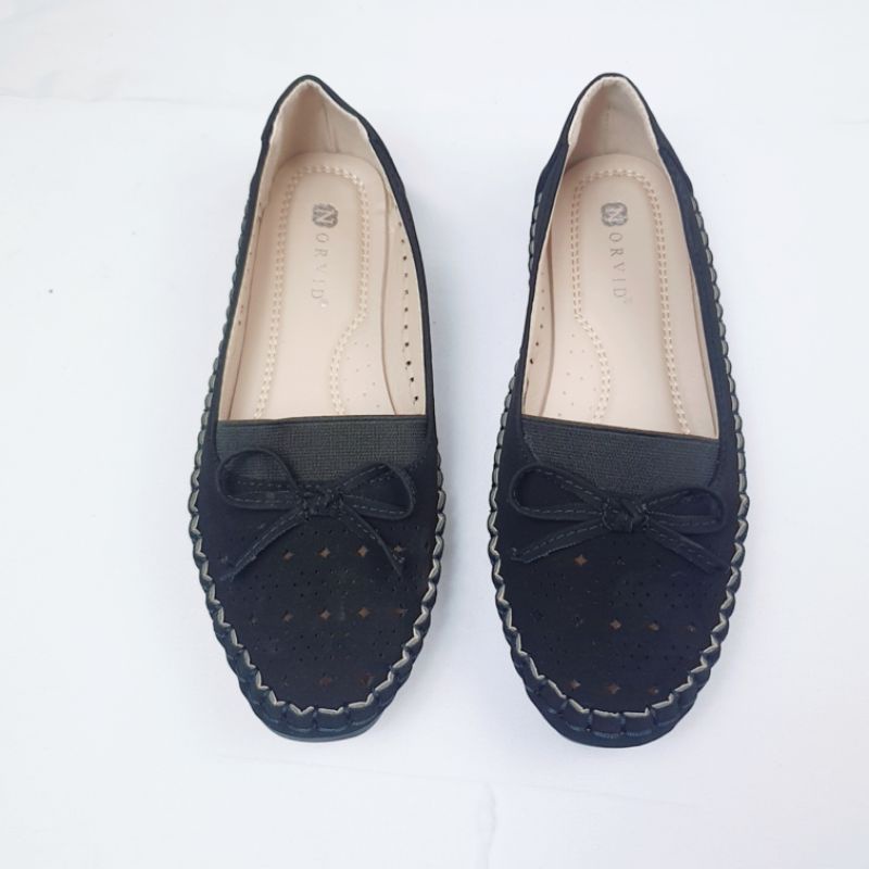 Norvid Flat Shoes with Ribbon NGS 8834