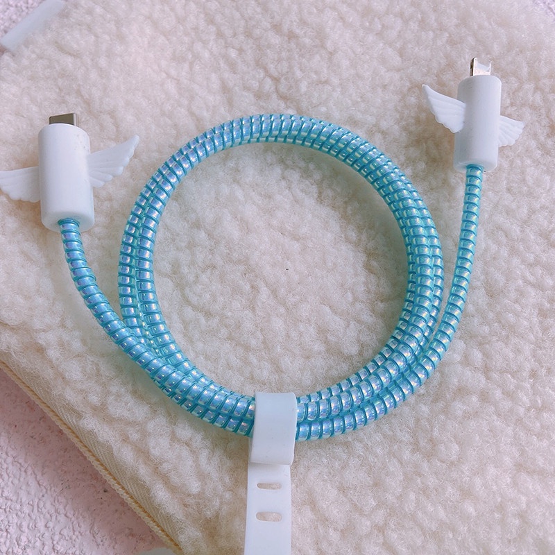 Pelindung Kabel Data / Charger USB Universal Bentuk Spiral Bahan TPU Panjang 1.5M