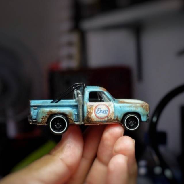 hot wheels custom trucks