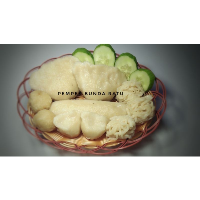 

Pempek Campur