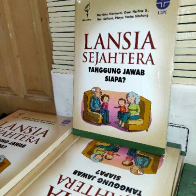 LANSIA SEJAHTERA tanggung jawab siapa Oleh Deshinta Vibriyanti 2020 Yoi FF