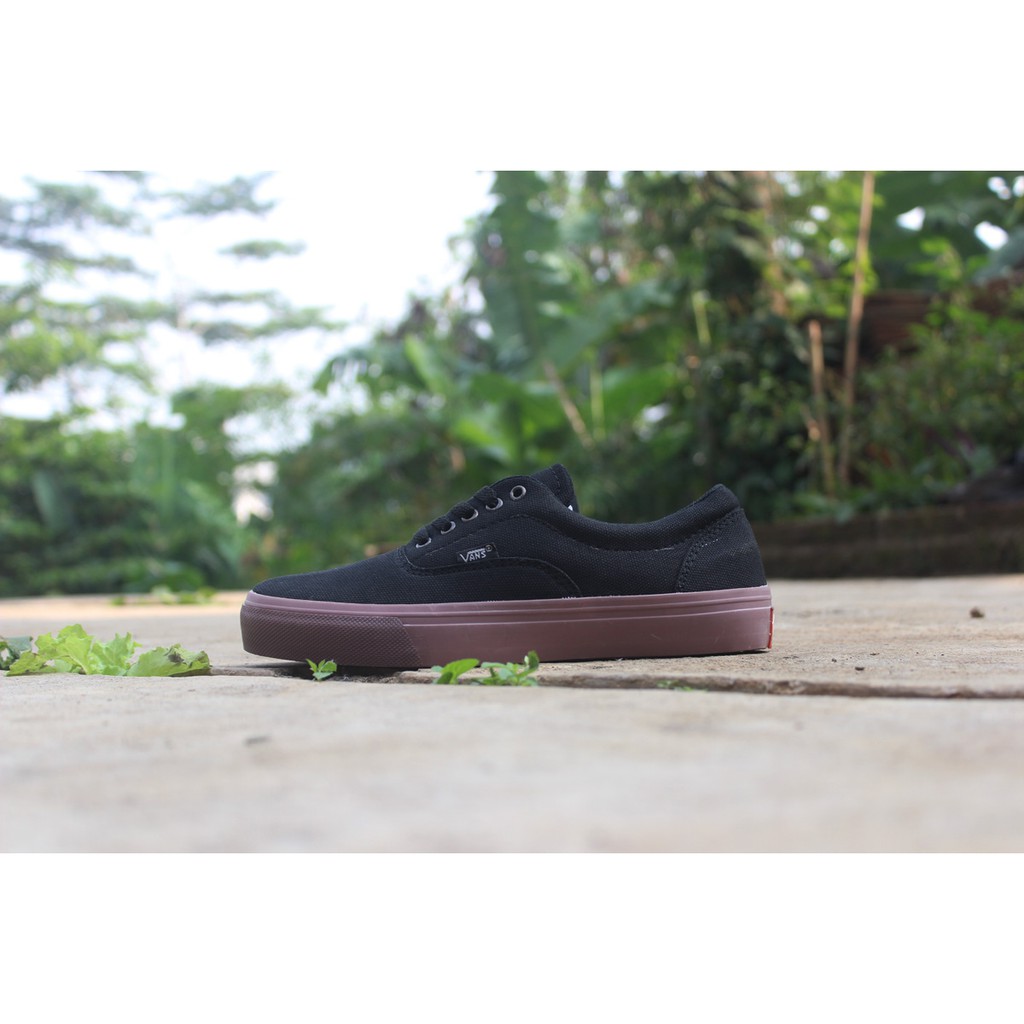 SEPATU VANS AUTHENTIC FULL BLACK HITAM POLOS WHITE PUTIH OLDSKOOL ERA SK8 PREMIUM BNIB IC IFC DT