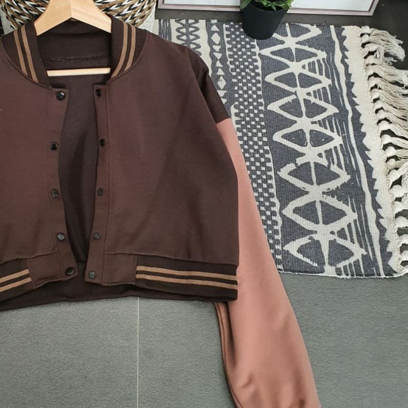 SWEATER BASEBALL CROP WANITA - VARSITY JAKET CROP - BAJU WANITA-5