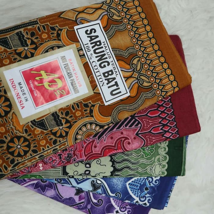 Sarung Batu Motif Batik