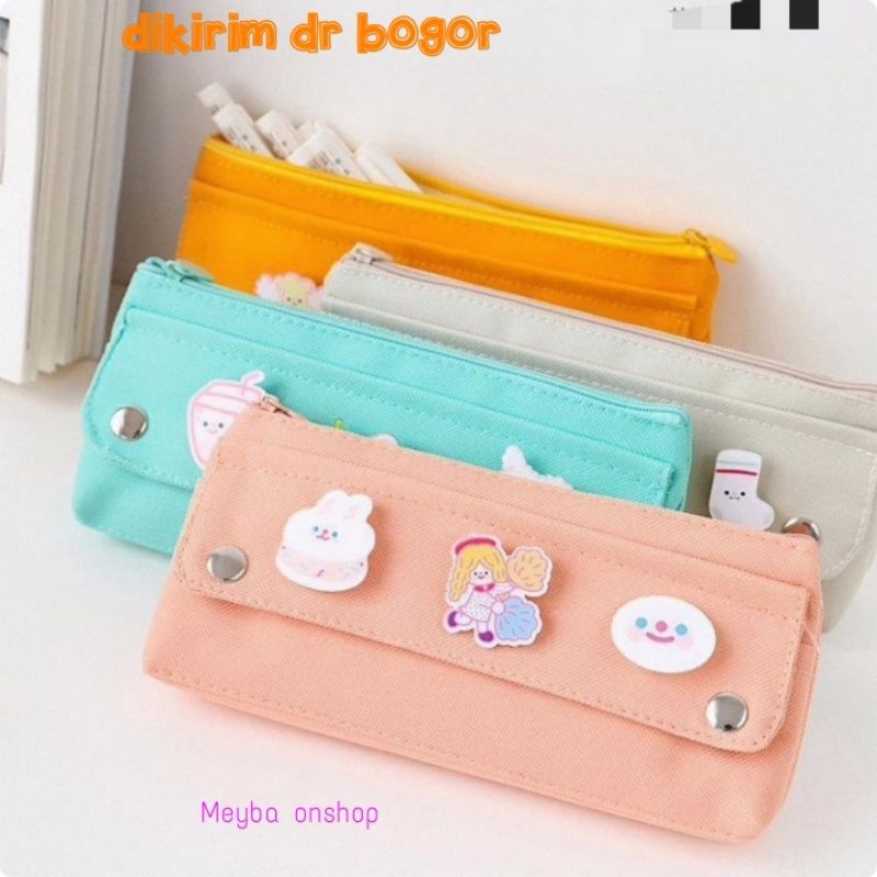 

Tempat Pensil Canvas Pin Broch Kapasitas Besar