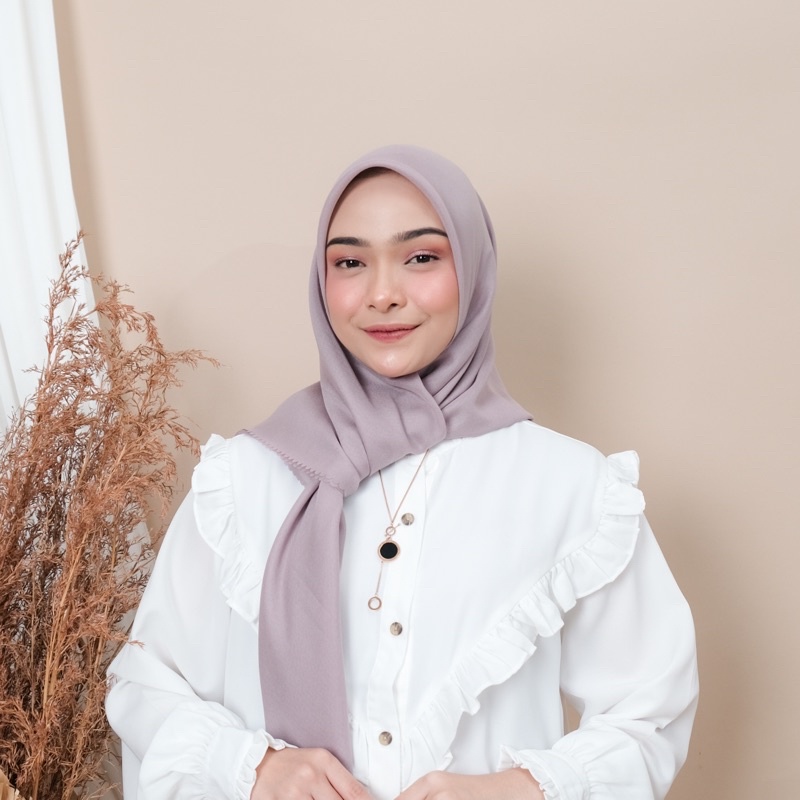 ZEEA SCARF