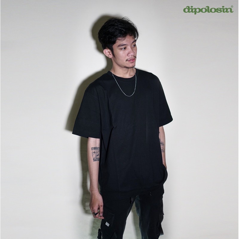 Kaos Polos Oversize Hitam