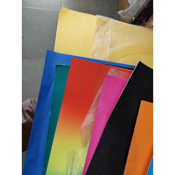 

(1 lembar) Kertas Asturo / Karton Asturo / asturo pelangi / gradasi / Spotlight