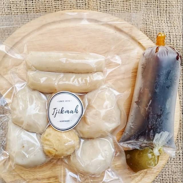 

Pempek Palembang Ikan Tenggiri
