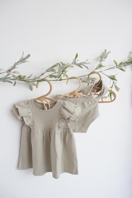 Cotton Cub Ruffle Dress + Bloomer Set - Baju Anak Bayi Terusan dengan Dalaman Celana Pendek Cewek