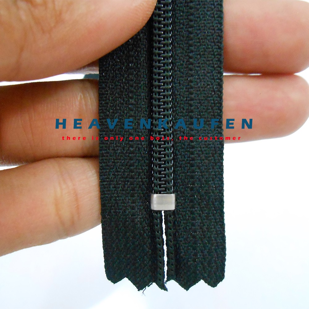 Resleting Zipper YKK 20 cm Hitam Murah