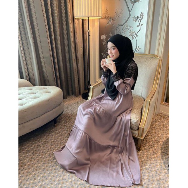 Fairy Lace Raya Dress by Sabina