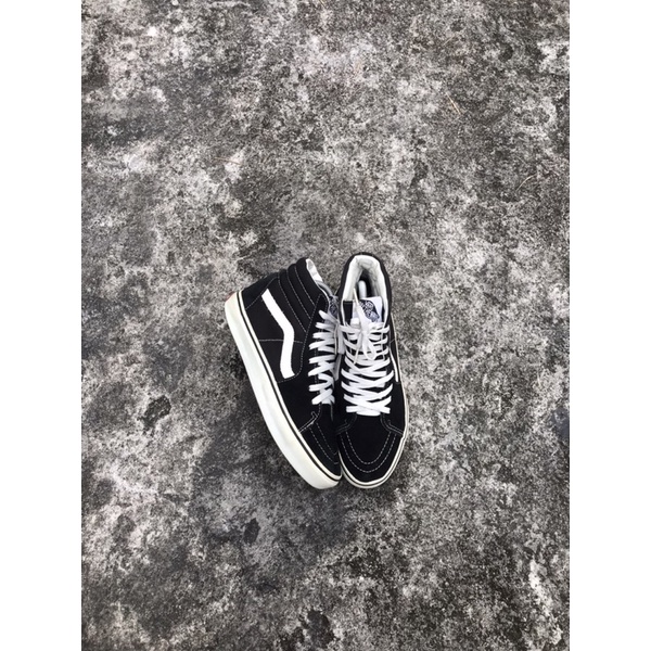 Sepatu vans sk8