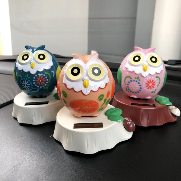 OWL Burung Hantu Boneka Figure Miniatur Pajangan Mobil Solar Power Goyang Kepala Shacking Head