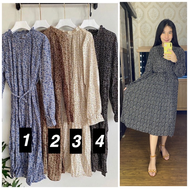 Tunik plisket bunga kecil