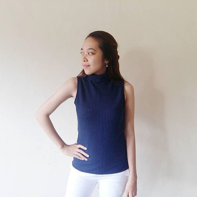 Tangtop turtleneck / atasan rajut / tank top