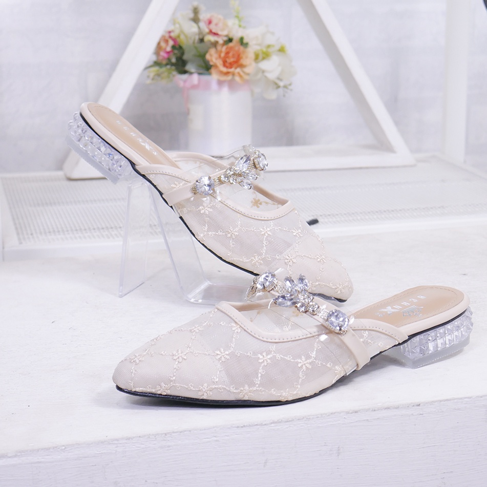 Bernike Shoes  - Sepatu Pesta Wanita Quennara Heels 2 cm