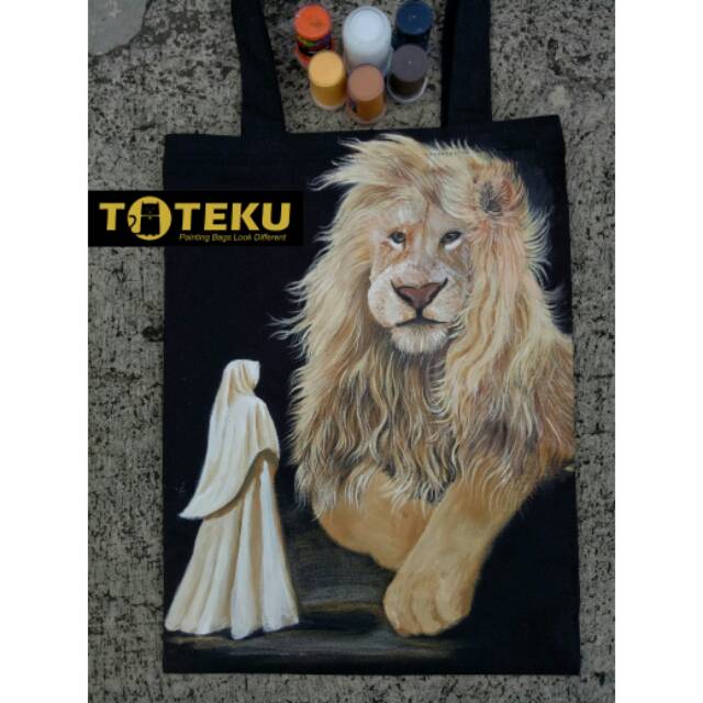 

Totebag kanvas lukis