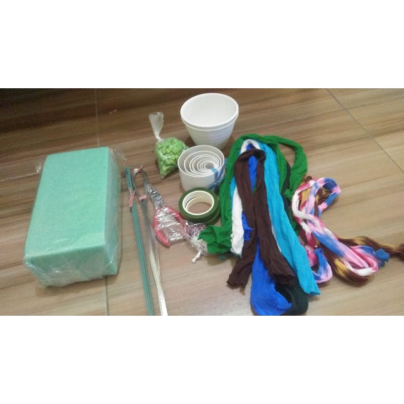 Grosir Busa kering Floral foam Bunga Stoking Murah/gabus kering/kain stoking bahan bunga stocking / oase kering