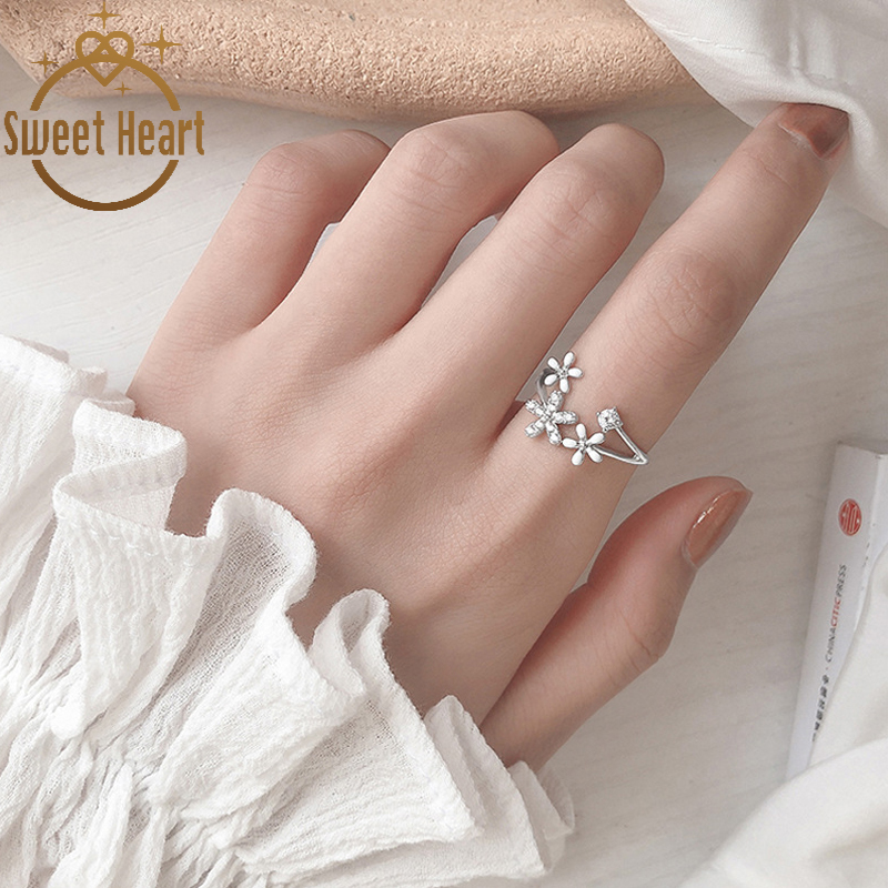 Cincin Model Terbuka Desain Bunga Daisy Warna Putih Bahan Zirconium