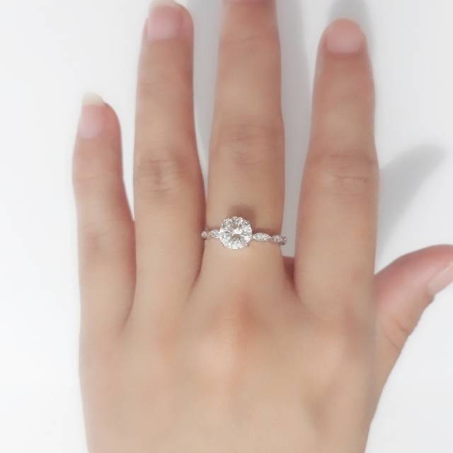 Download 550 Koleksi Gambar Emas Putih Cincin Keren Gratis HD