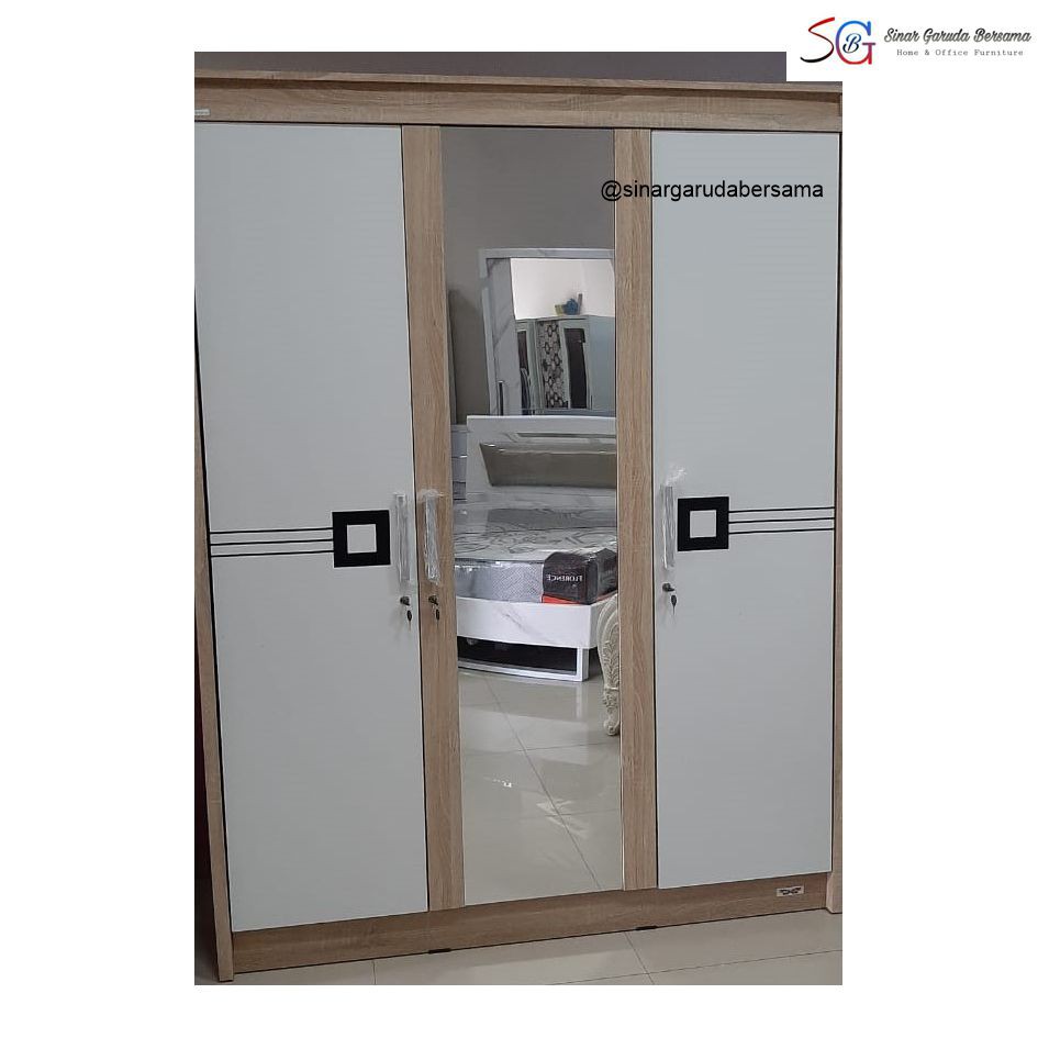 [LEMARI JUMBO] LEMARI PAKAIAN 3 PINTU JUMBO / LEMARI PAKAIAN BESAR