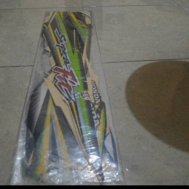 Striping Supra Fit 2005