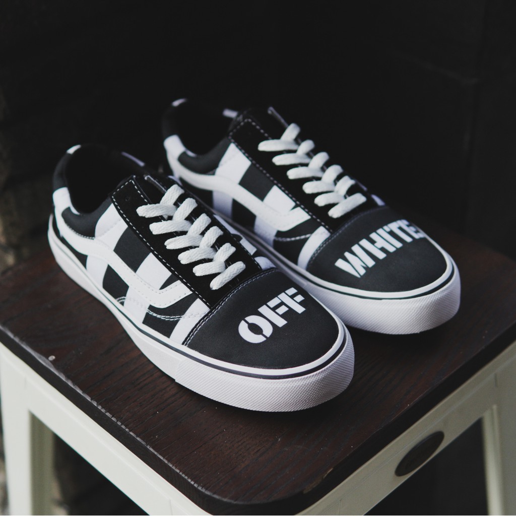 SEPATU PRIA VANS OLDSKOOL MOTIF TERBARU OFF WHITE