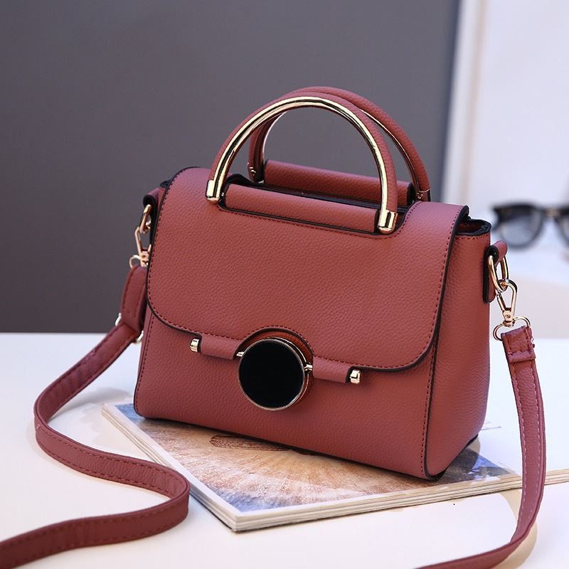 Tas import Perempuan