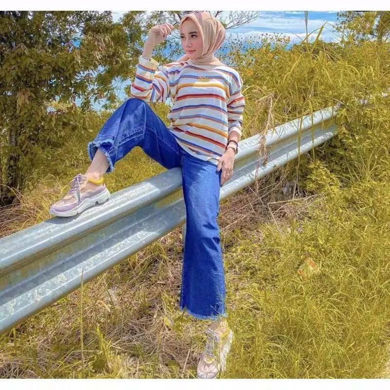 HIGHT WAIST KULOT JEANS WANITA