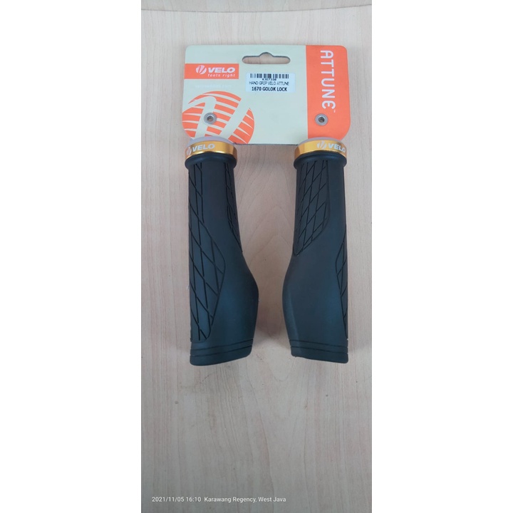 HAND GRIP VELO ATTUNE 1670 GOLOK LOCK