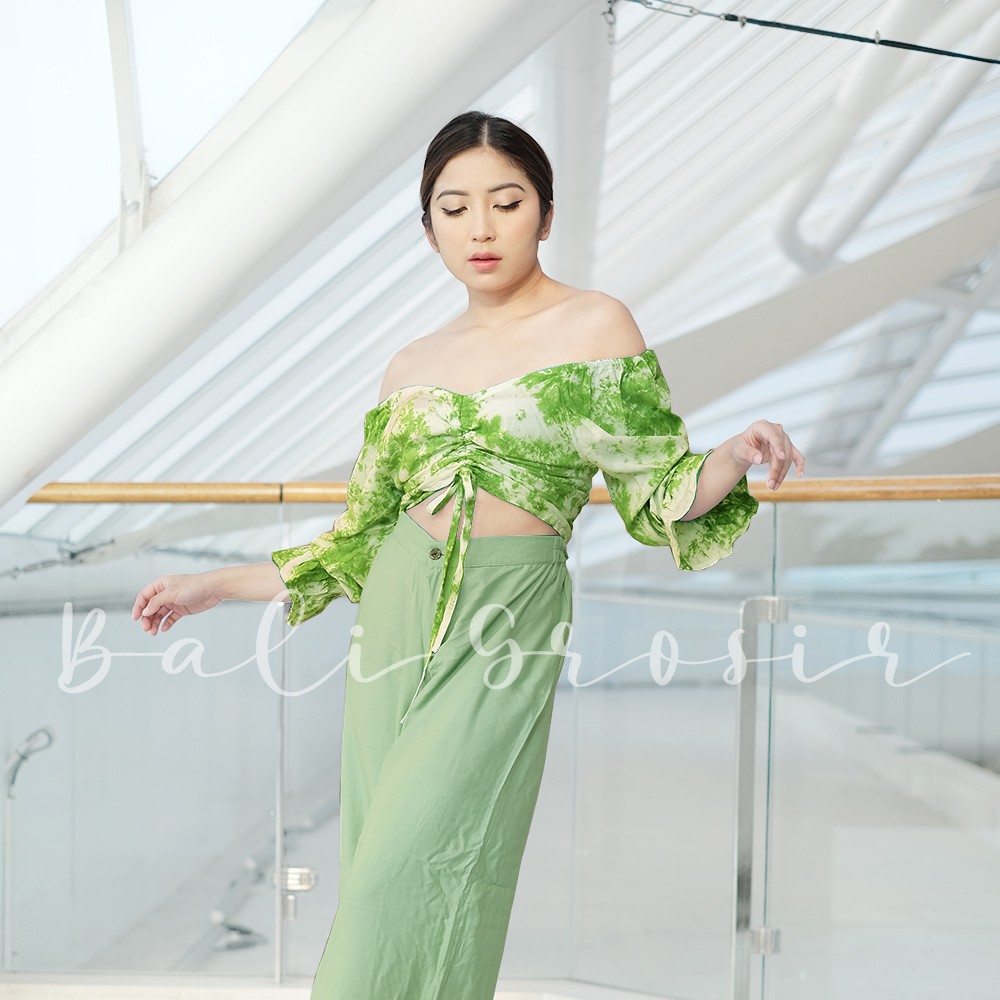 TOP SABRINA SERUT TIEDYE / ATASAN SABRINA TIE DYE BALI / BAJU TIEDYE / CROP TIEDYE