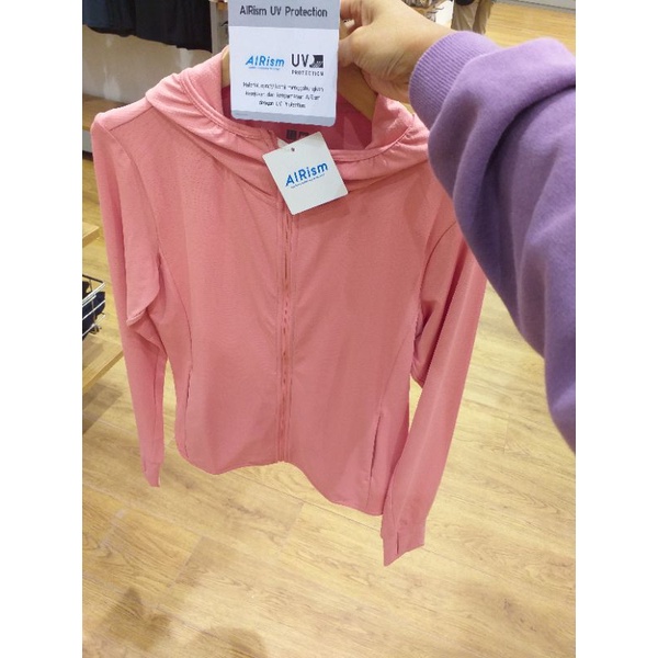 JAKET AIRISM UV PROTECTION WANITA UNIQLO ORIGINAL SALE
