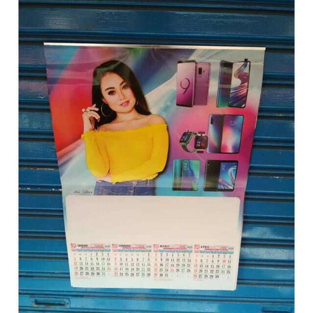 Kalender Caturwulan motif Artis Hp th 2020